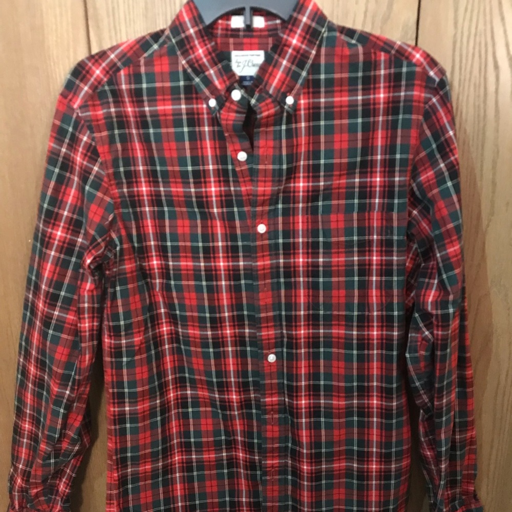 J Crew Red and Green Plaid Button Down Long Sleeve
